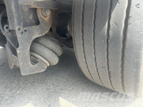 STAS SCHUBBODEN S300 ZX, LIFTACHSE, FUNK 10MM BODEN Bortinių sunkvežimių priekabos su nuleidžiamais bortais