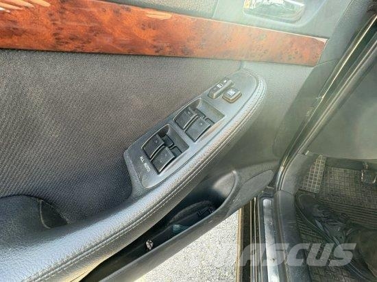 TOYOTA AVENSIS 2,0 D-4D, KOMBI, SCHALTGETRIEBE, KLIMA, SI Automobili