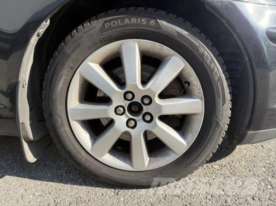 TOYOTA AVENSIS 2,0 D-4D, KOMBI, SCHALTGETRIEBE, KLIMA, SI Automobili