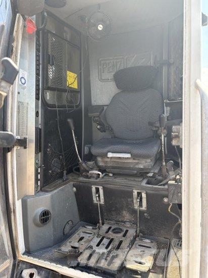 Volvo FH 16 750 6X4R HOLZTRANSPORTER MIT PENZ 12Z KRAN, Samochody do przewozu drewna