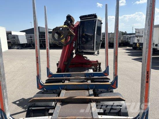 Volvo FH 16 750 6X4R HOLZTRANSPORTER MIT PENZ 12Z KRAN, Samochody do przewozu drewna