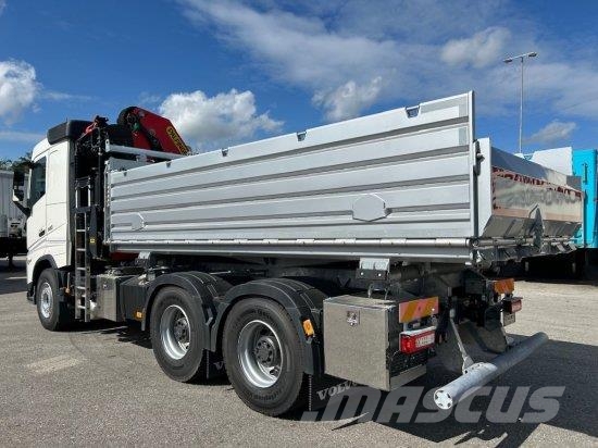 Volvo FH 500 3-SEITEN KIPPER MIT PALFINGER PK22002EH, RE Wywrotki