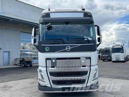 Volvo FH 500 EURO 6, I-SHIFT,GLOBETROTTER XL, STANDKLIMA Vilcēji