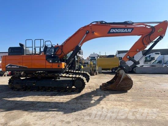 DOOSAN DX350 LC-7K KETTENBAGGER, 1X TIEFLöFFEL ,KAMERA Pelle sur chenilles