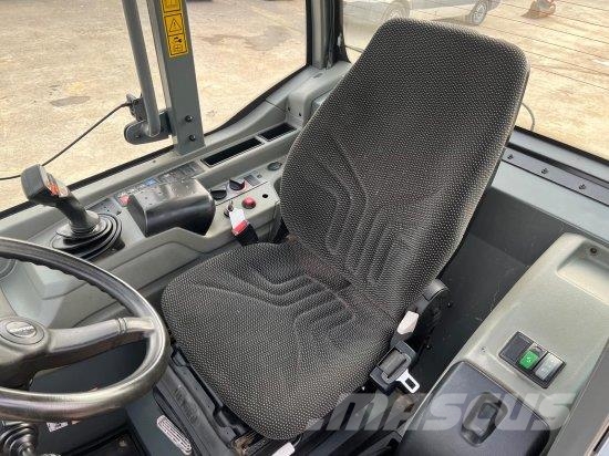 KRAMER 5095 RADLADER MIT SCHAUFEL UND PALETTEN GABEL Wheel loaders