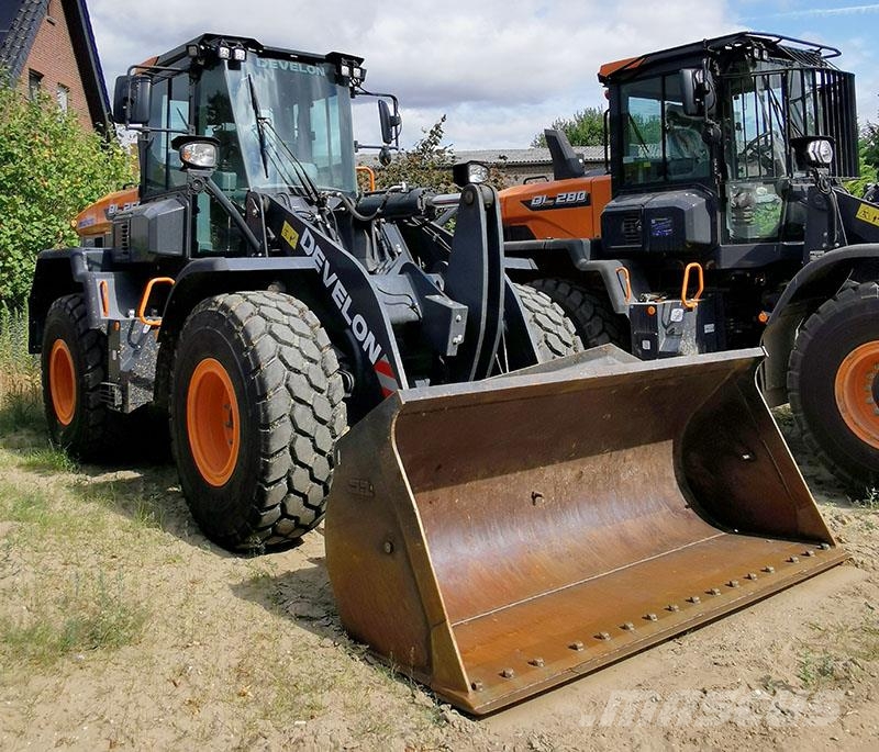 Develon DL 250-7 Wheel loaders