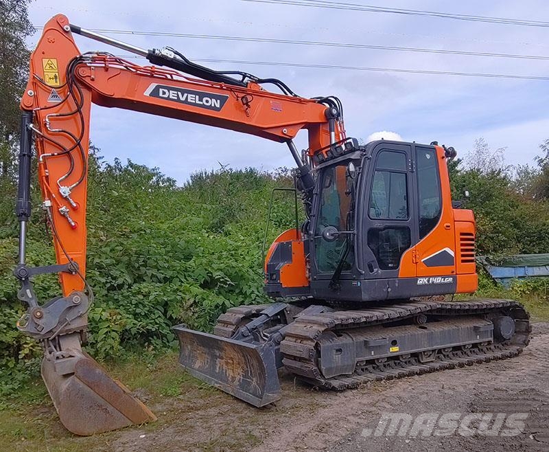 Develon DX 140 LCR-7 Bagri goseničarji