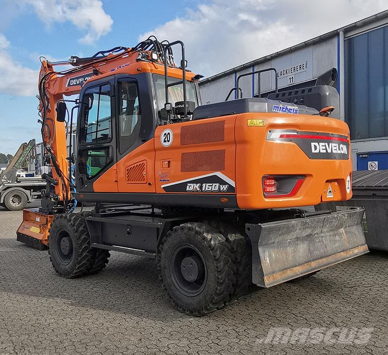 Develon DX 160 W-7 Excavadoras de ruedas