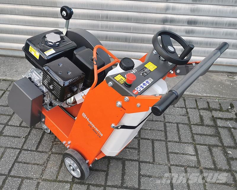Husqvarna FS 400 LV Construcción - Otros