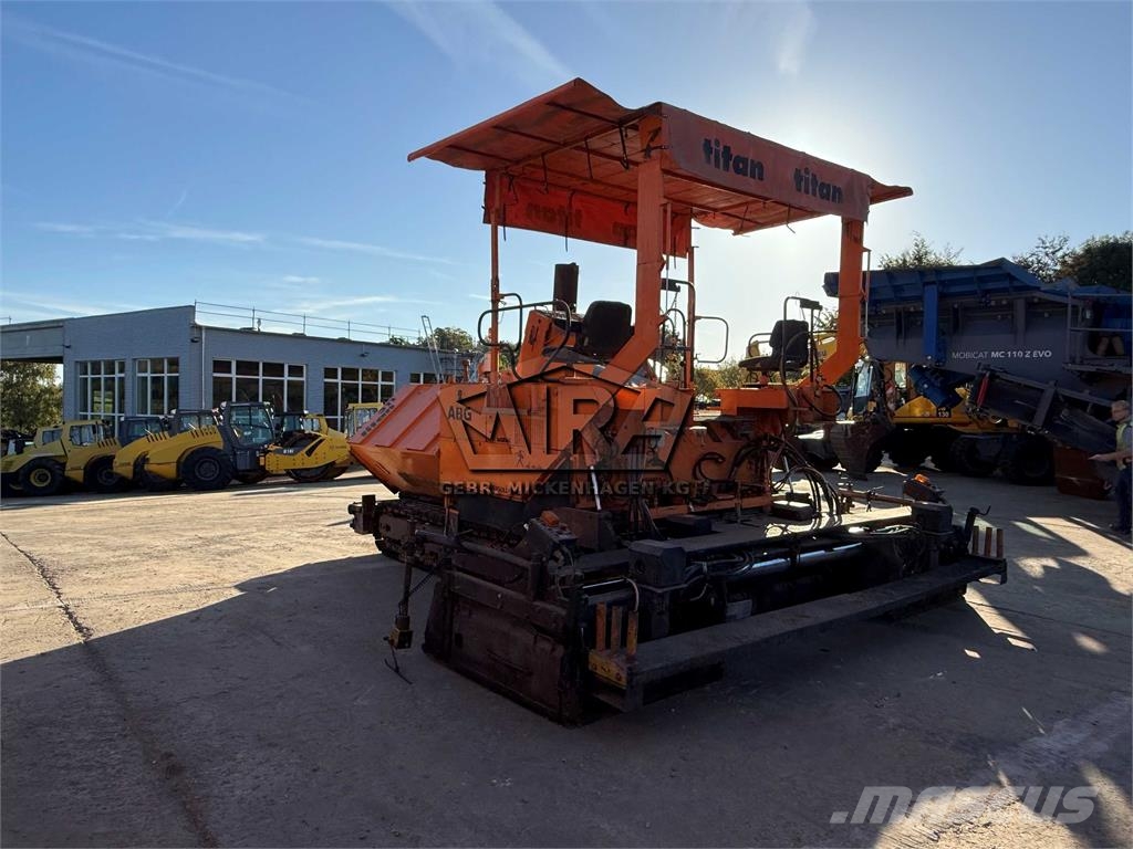 ABG Titan 311 Asfalttikoneet