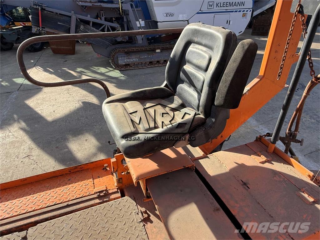 ABG Titan 311 Asfalttikoneet