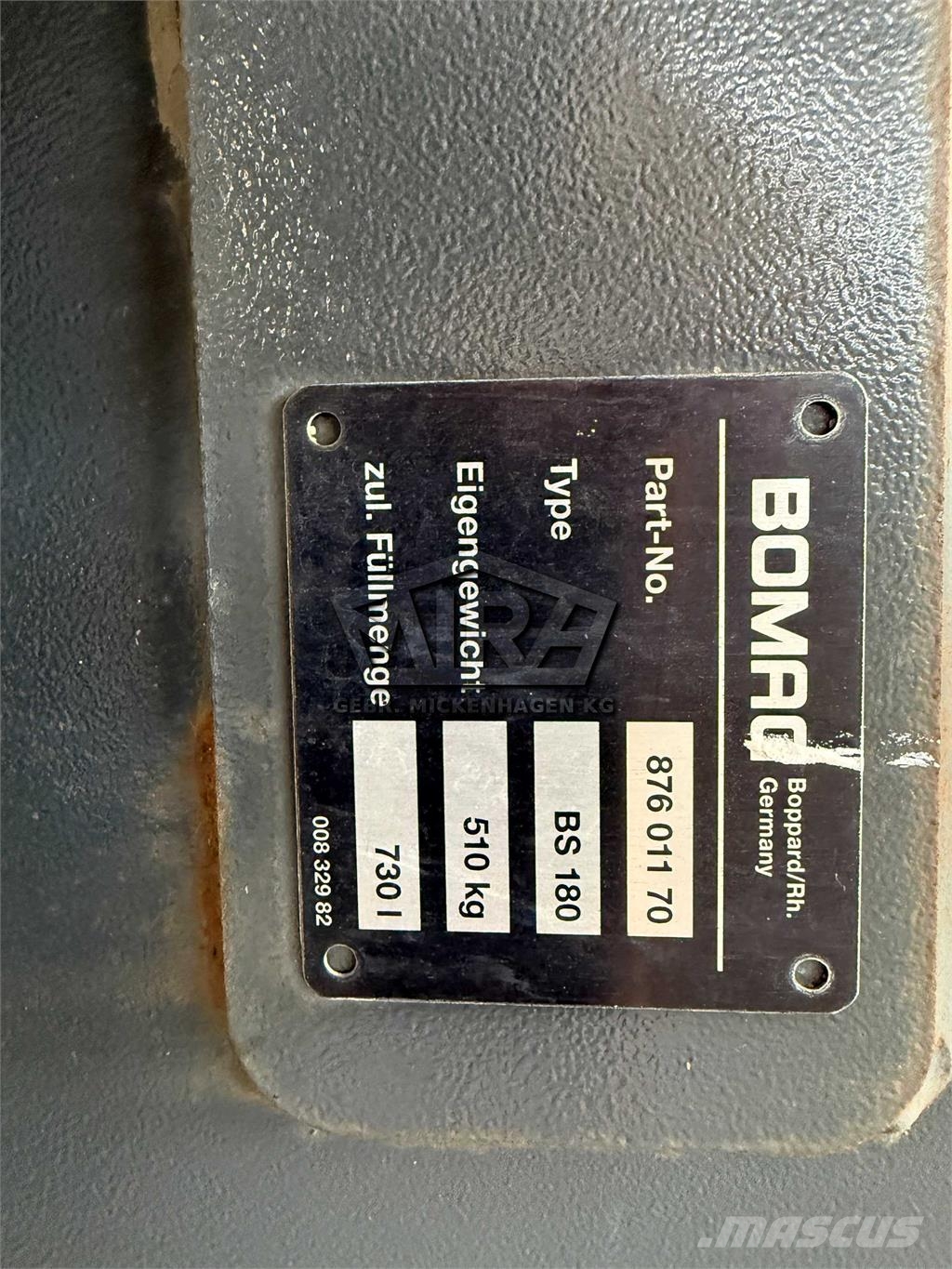 Bomag BS 180 스프래더