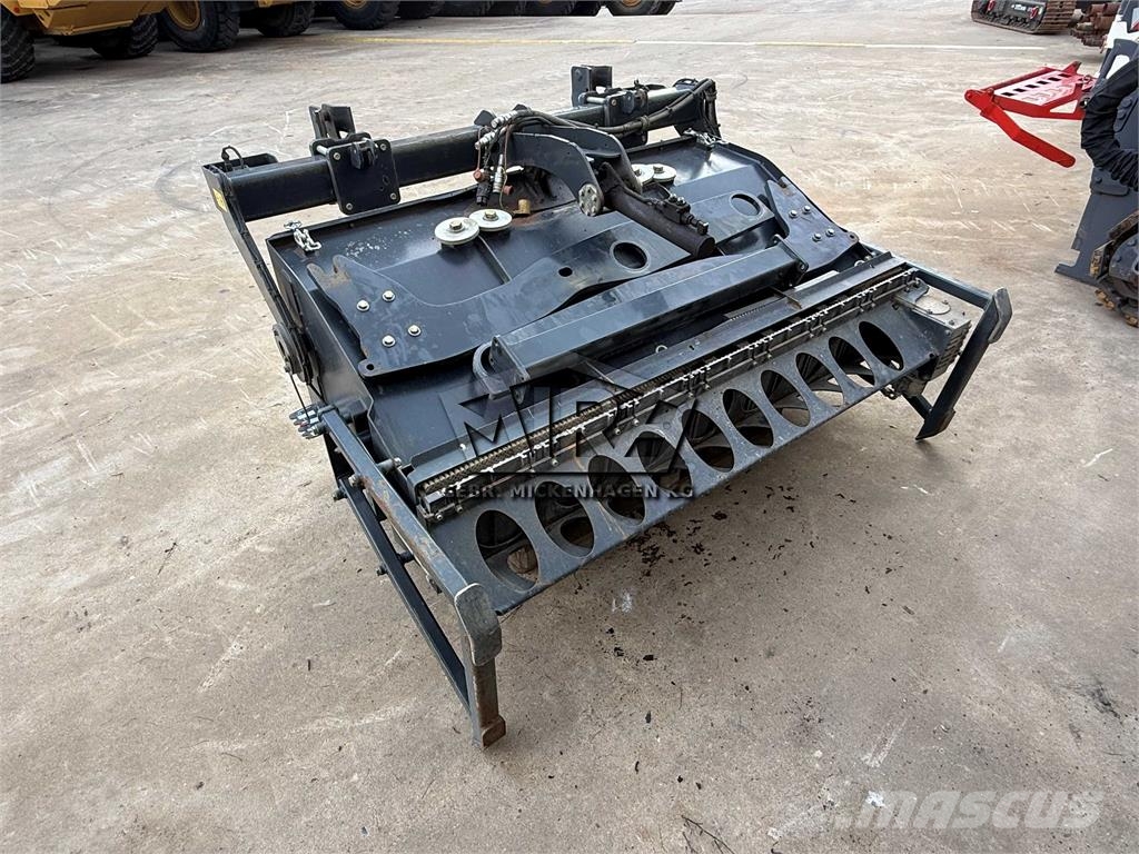 Bomag BS 180 스프래더