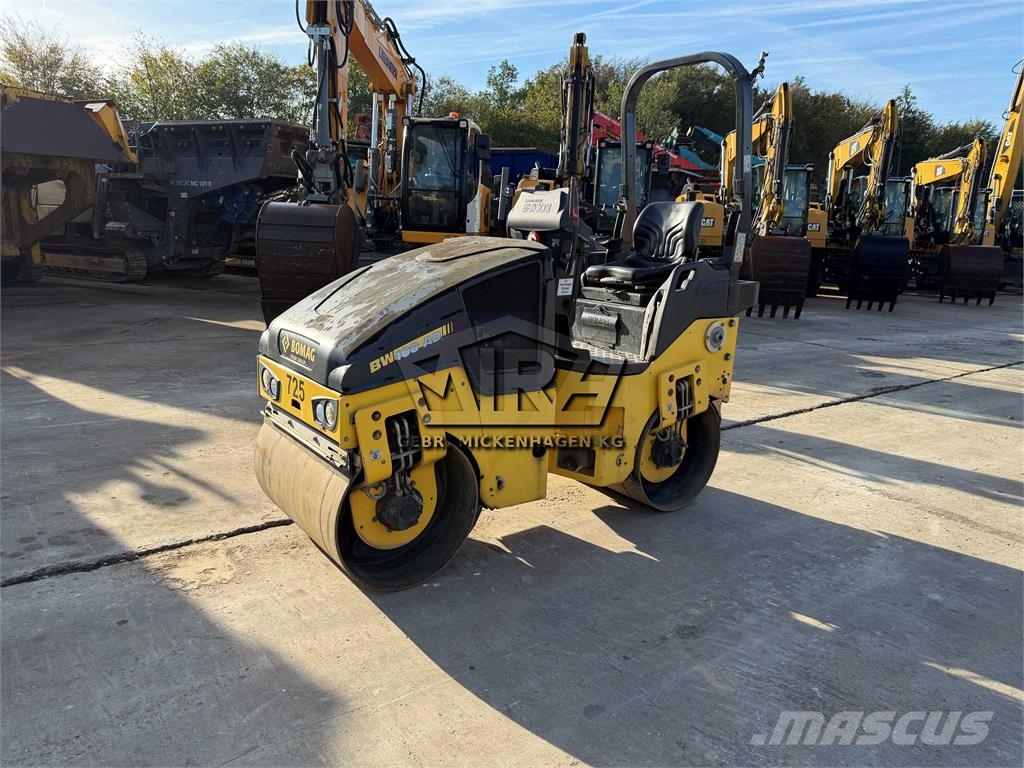 Bomag BW 100 AD-5 Cilindri compactori dubli
