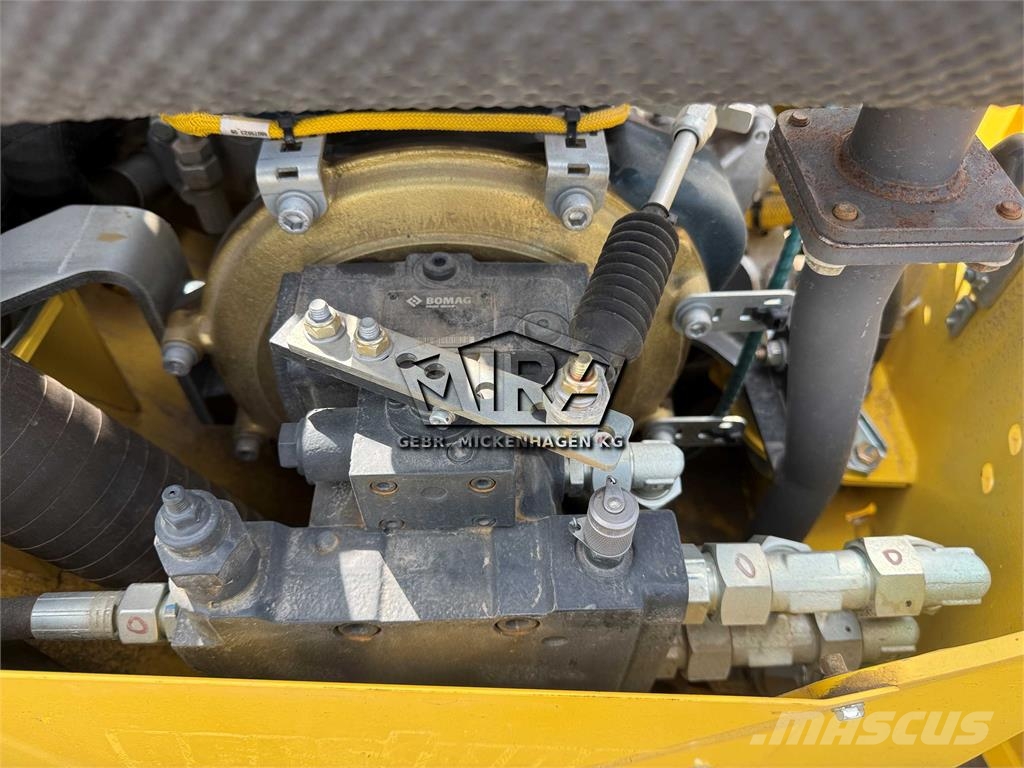 Bomag BW 120 AD-5 Οδοστρωτήρες διπλού κυλίνδρου