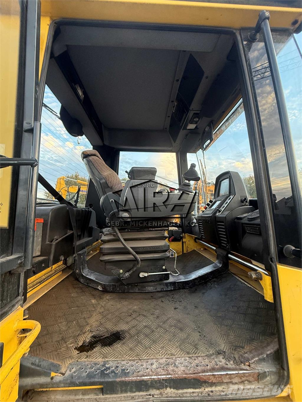 Bomag BW 154 AP-AM Dvojni valjarji