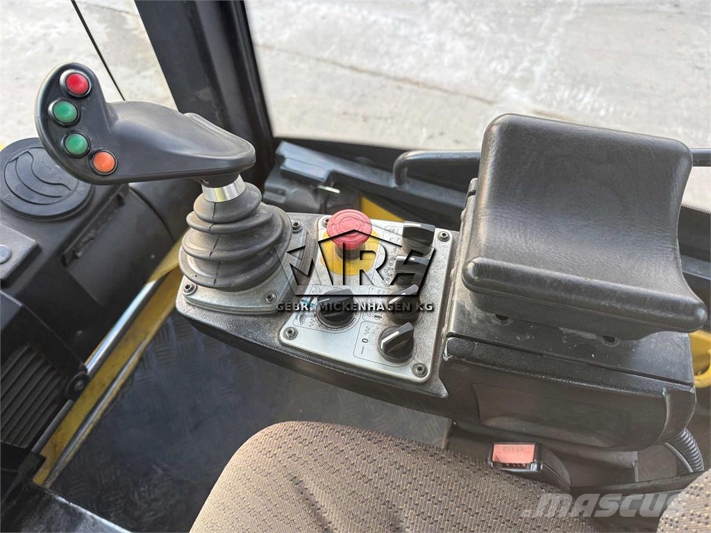 Bomag BW 154 AP-AM Dvojni valjarji