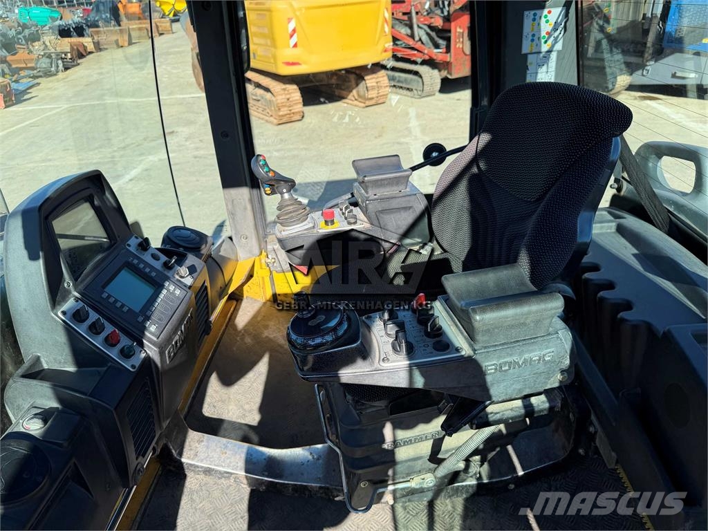 Bomag BW 174 AP-4AM Dvojni valjarji