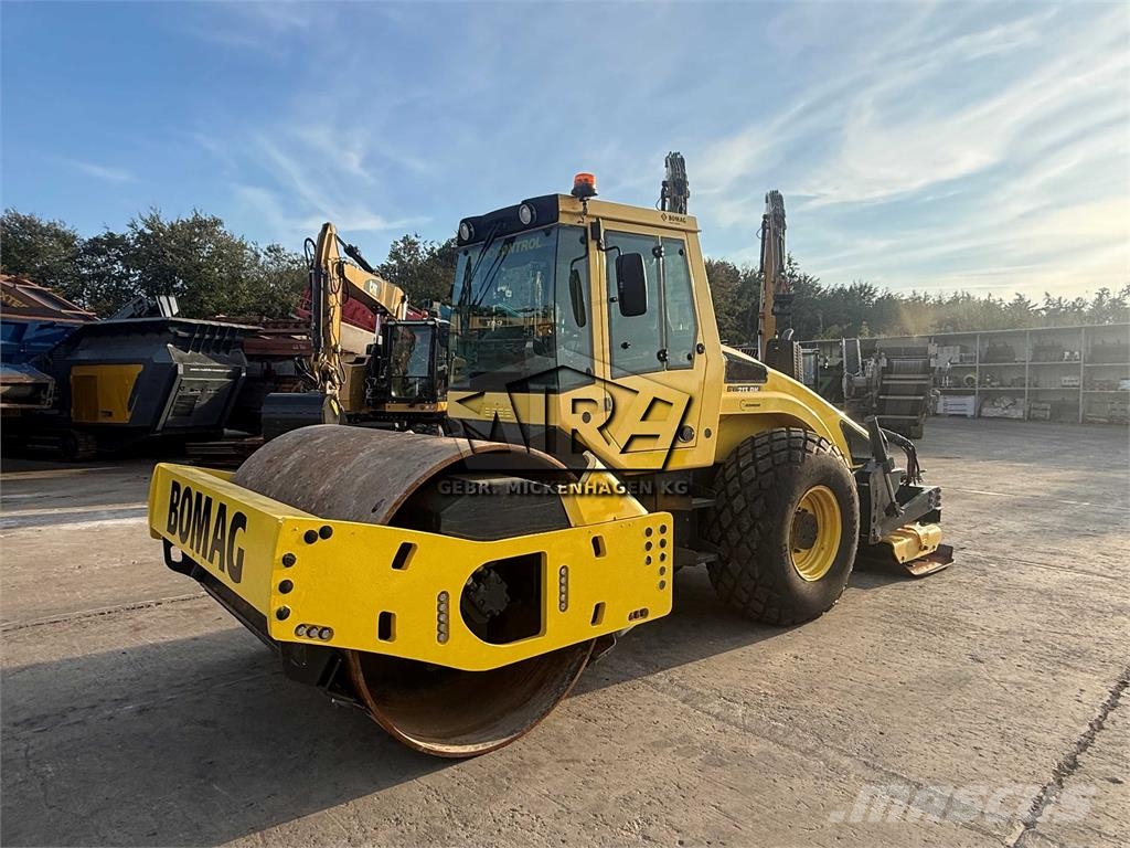 Bomag BW 213 DH-4i BVC +P Enojni valjarji