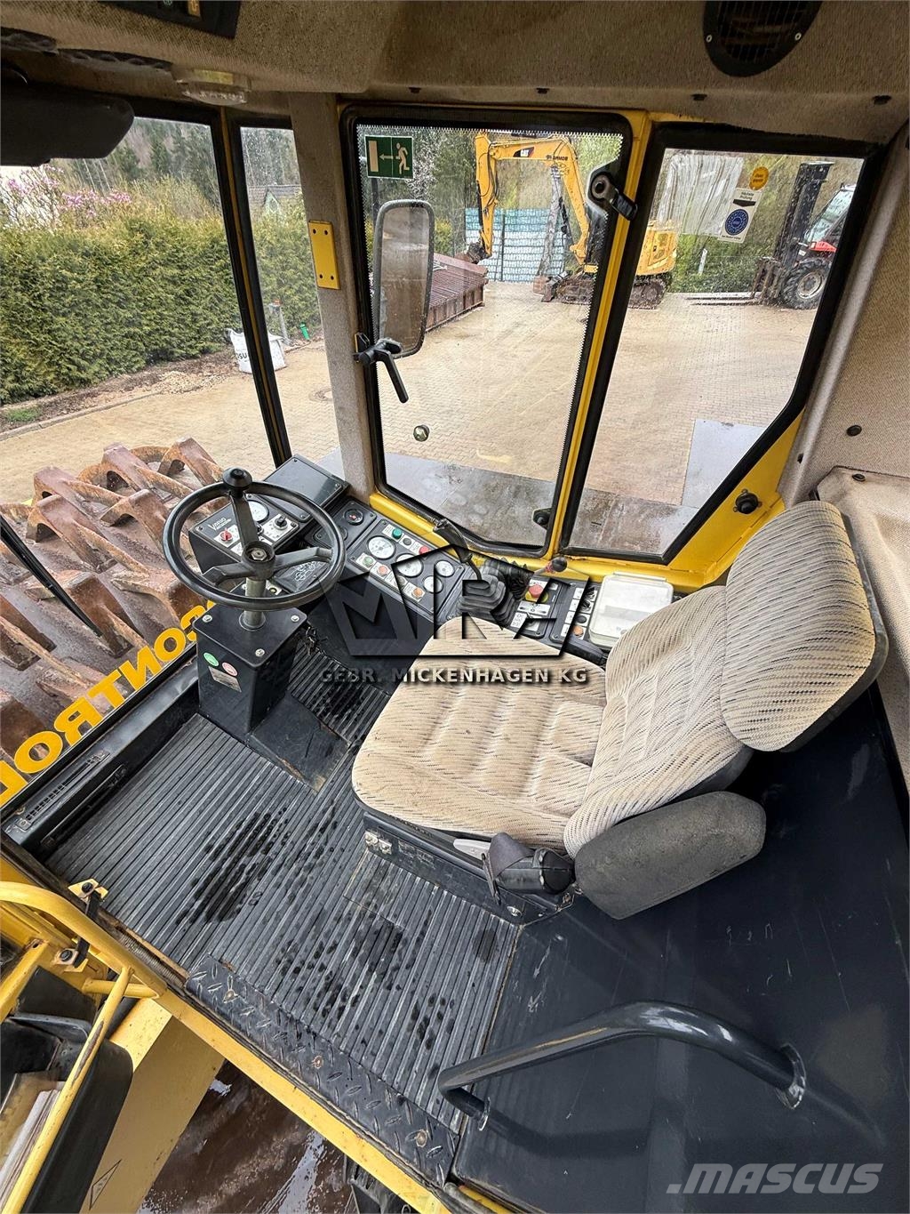 Bomag BW 225 D-3 - VARIOCONTROL Tek tamburlu silindirler