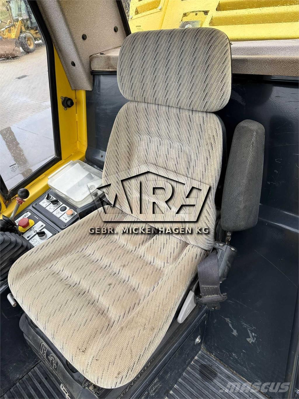 Bomag BW 225 D-3 - VARIOCONTROL Tek tamburlu silindirler