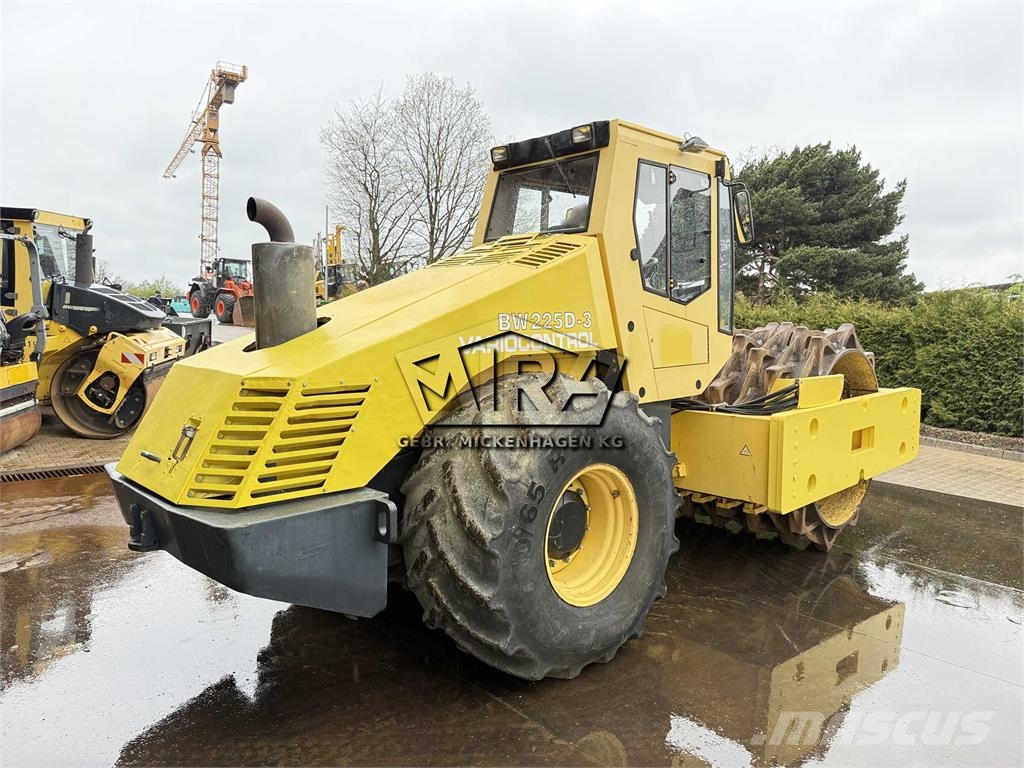 Bomag BW 225 D-3 - VARIOCONTROL Tek tamburlu silindirler