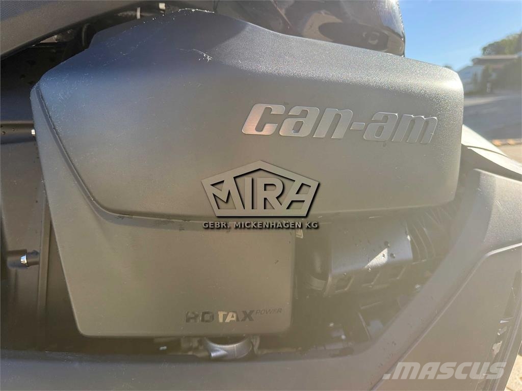 Can-am Ryker 900 Sport Avtomobili