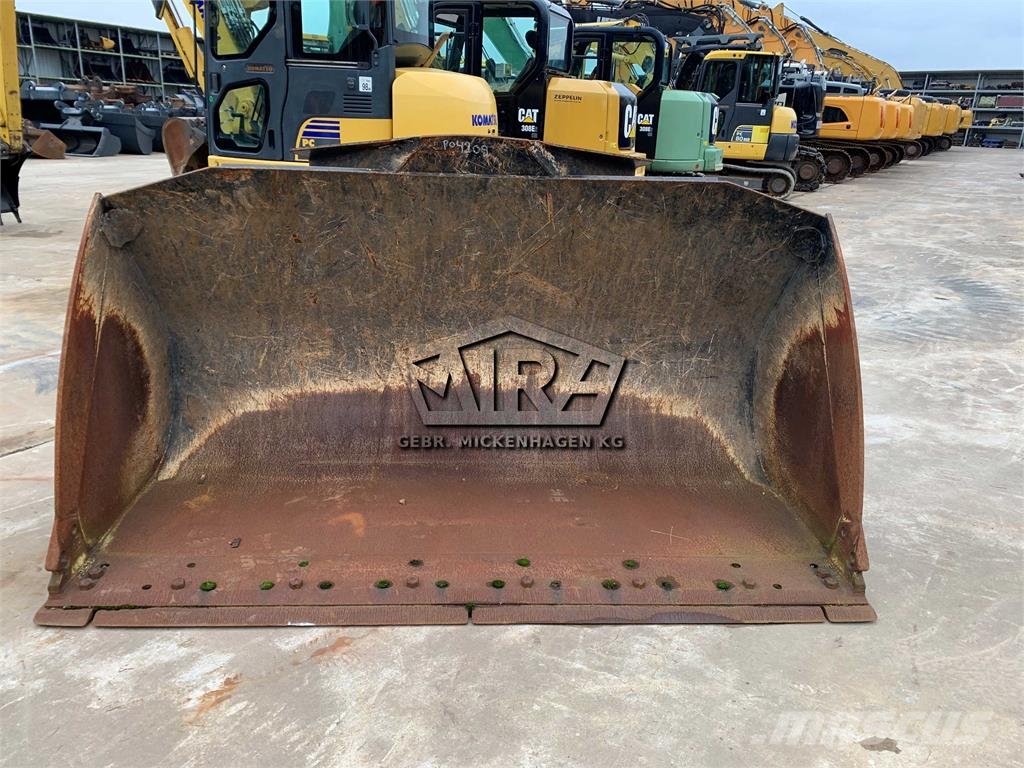CAT 2550 mm / SW Fusion Cucharones