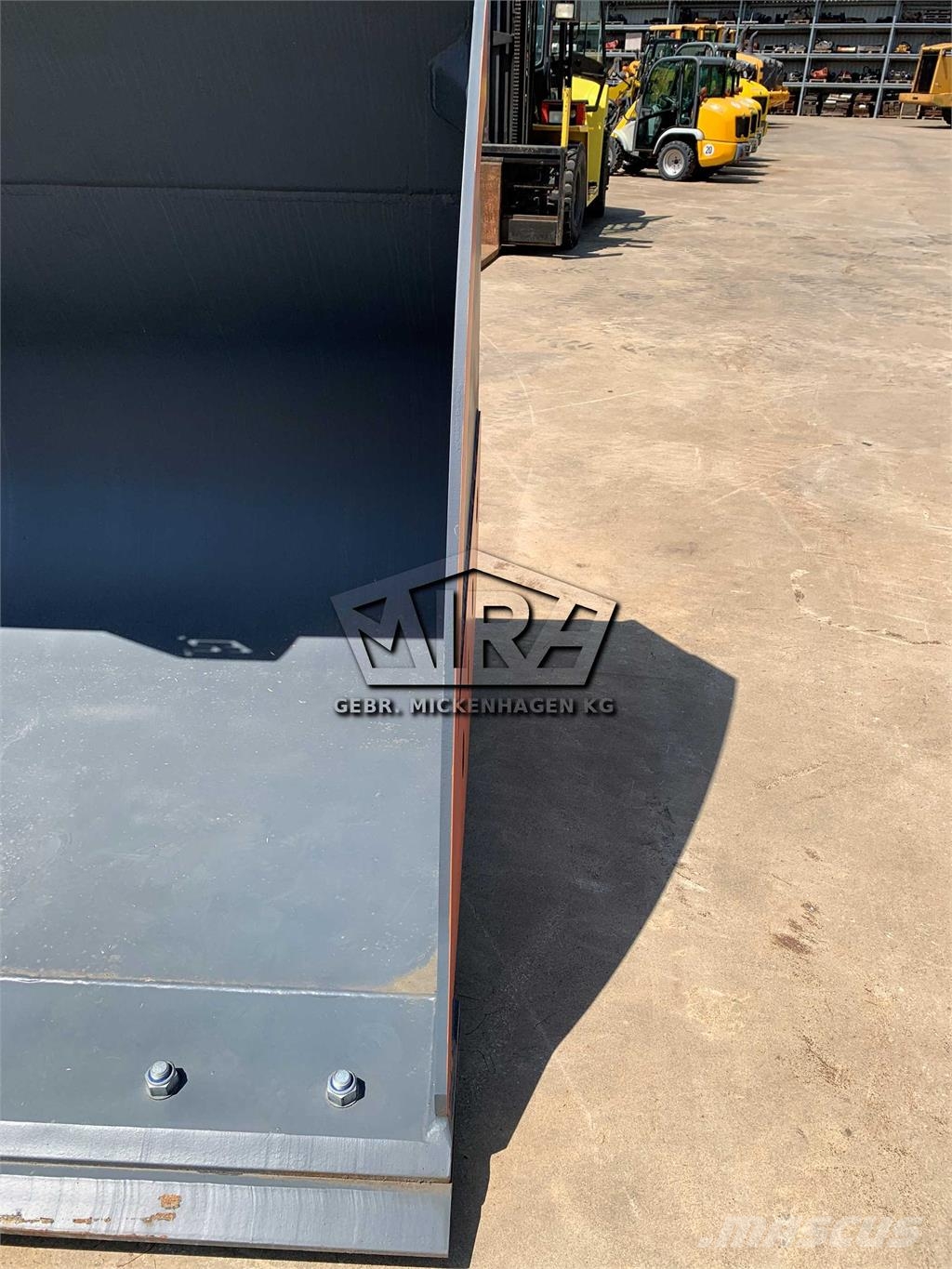 CAT 3000 mm / 966 + 972K+M Cucharones