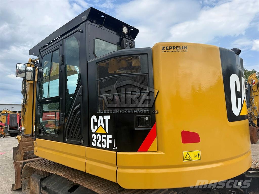 CAT 325 FL CR حفارات زحافة