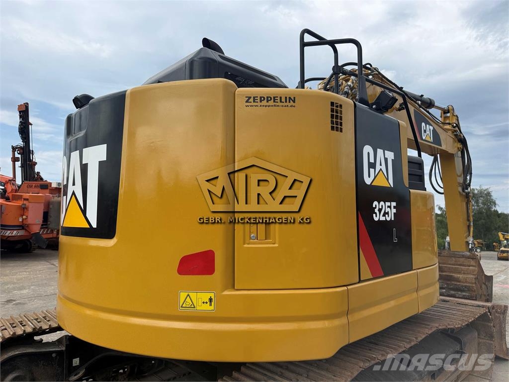 CAT 325 FL CR حفارات زحافة