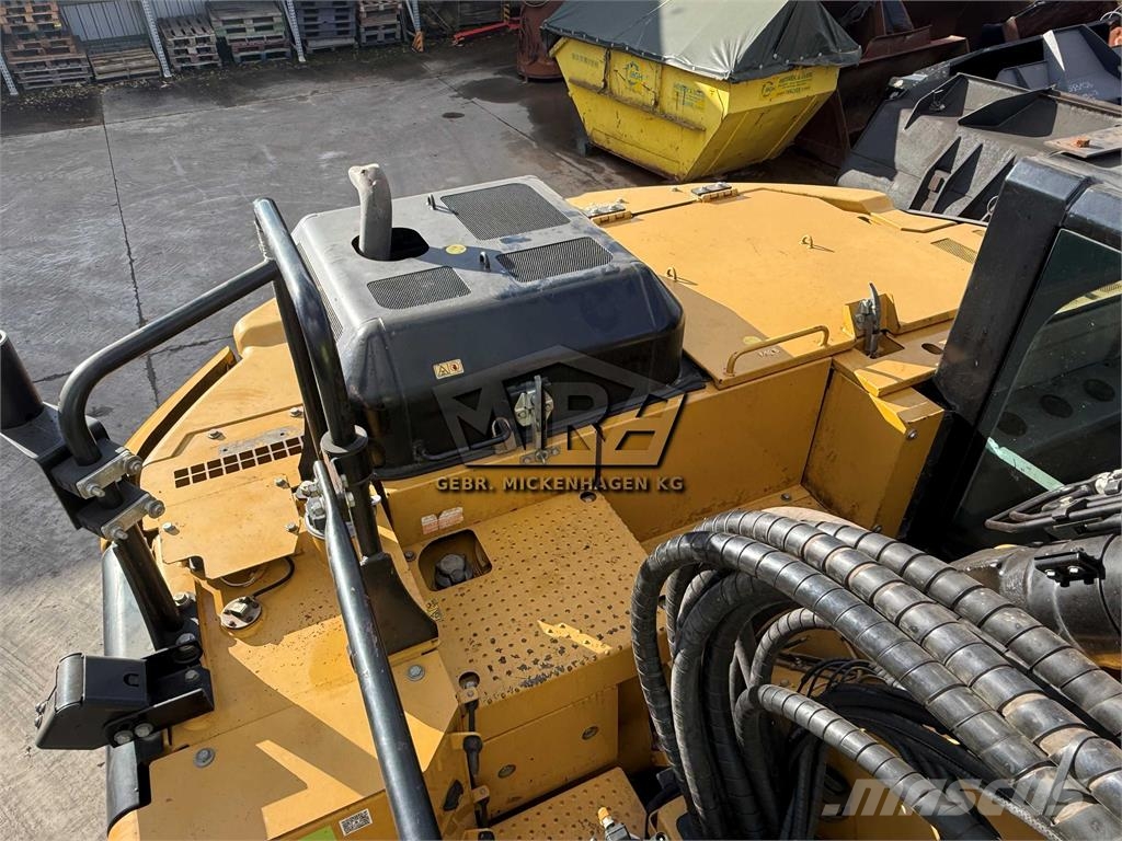 CAT 325 FL CR Roomikekskavaatorid
