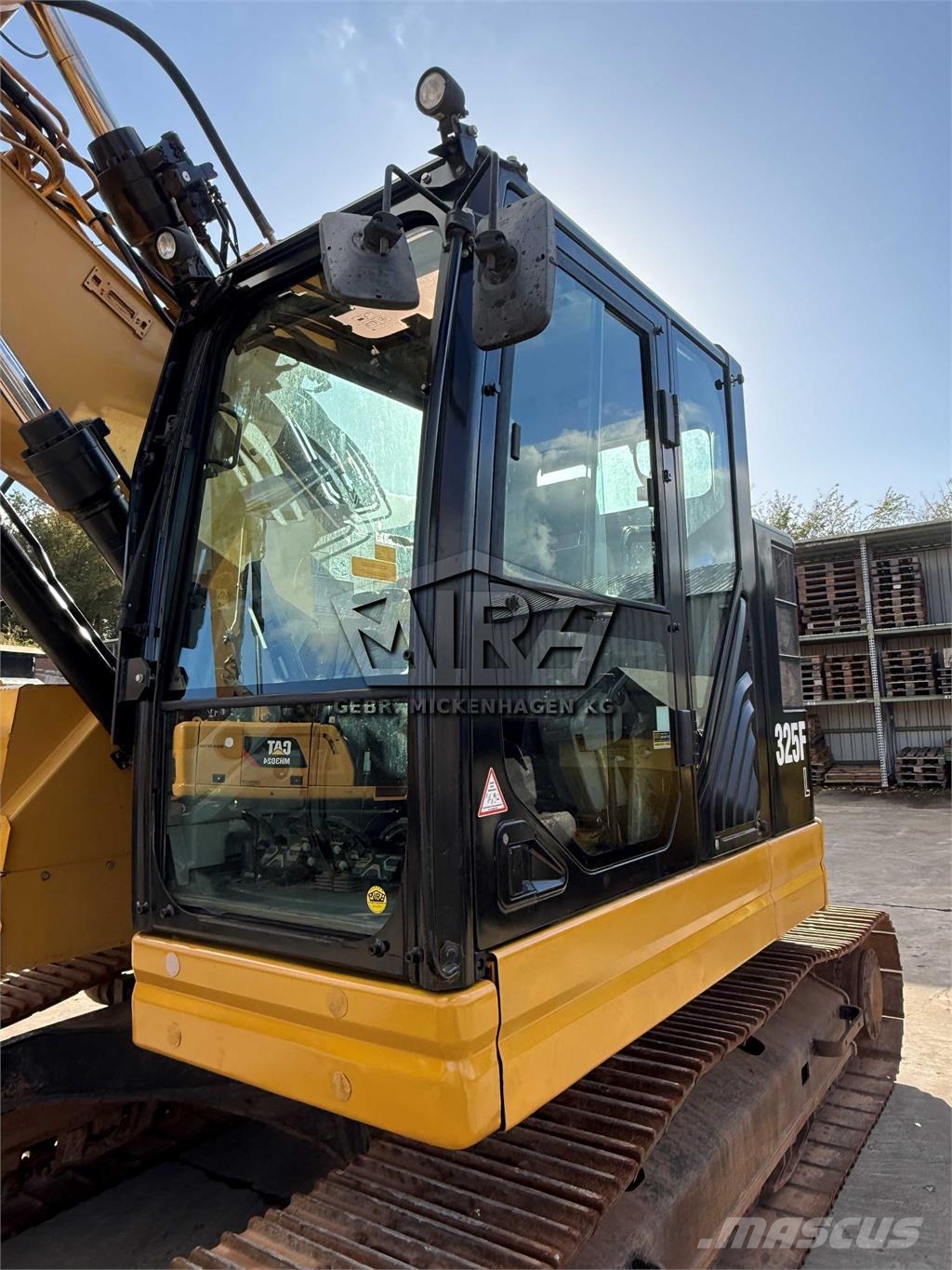 CAT 325 FL CR Roomikekskavaatorid