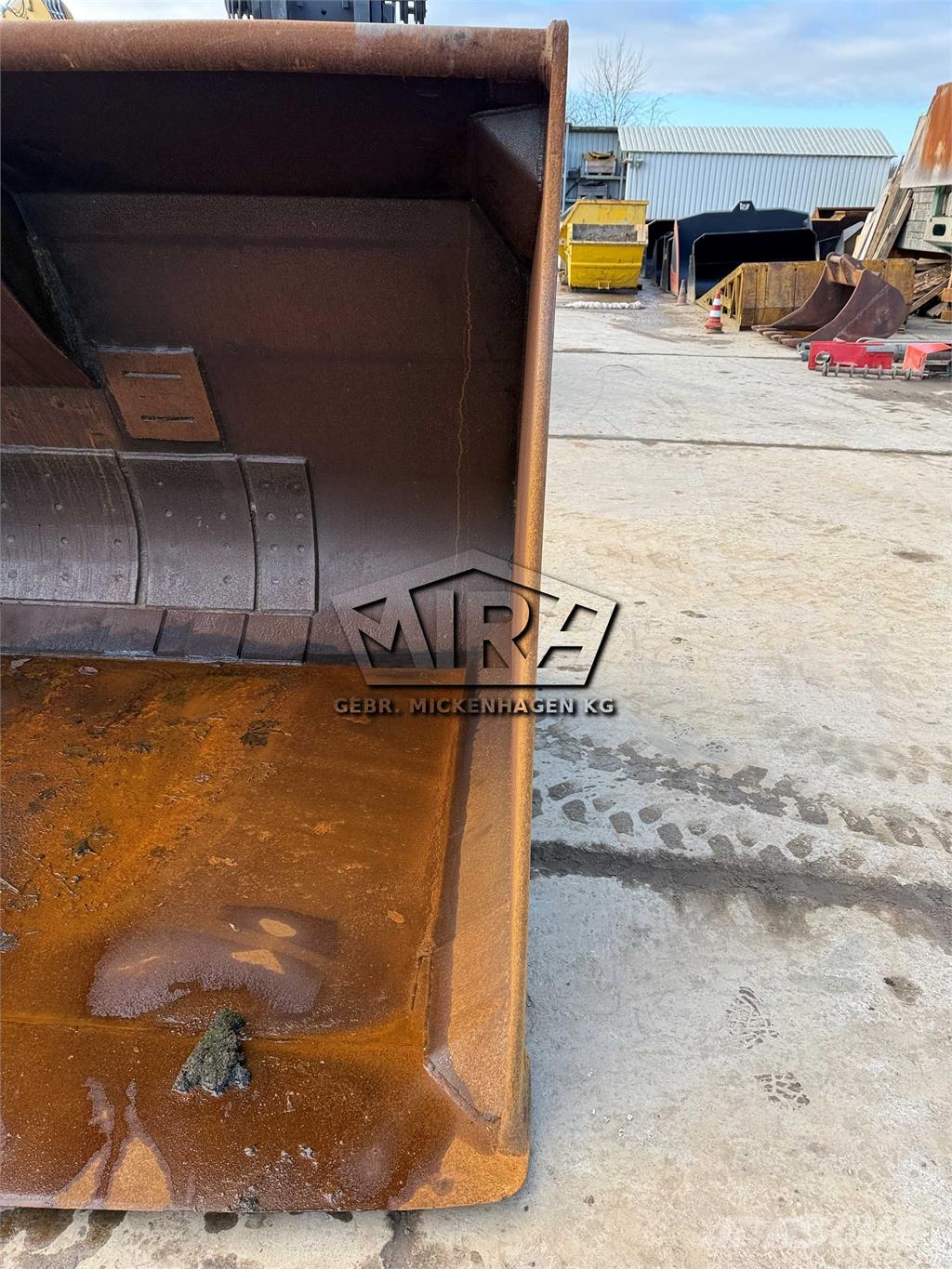 CAT 3500 mm / 966 M + M - 972 K + M Buckets