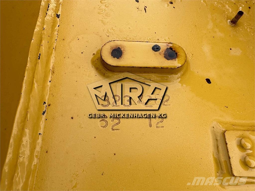 CAT 907 H Wysięgniki i ramiona