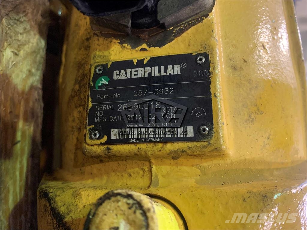 CAT 907 H/ Fahrmotor Hydraulik