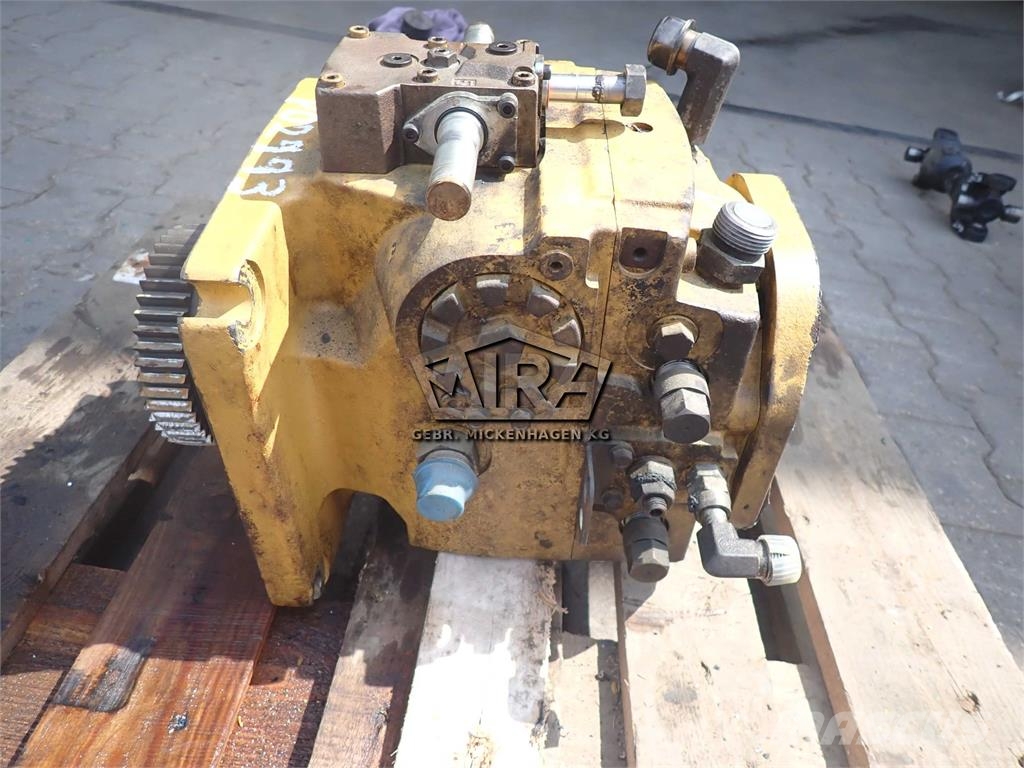 CAT 926 M/ Pumpe Fahren Hydraulik