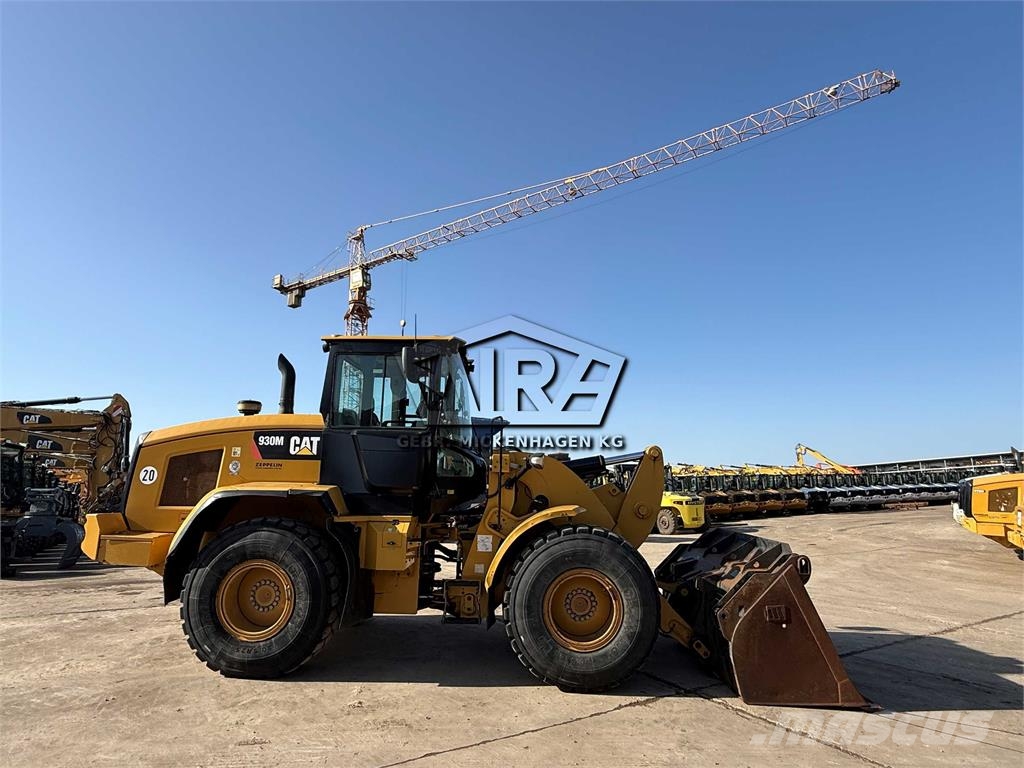 CAT 930M Naudoti ratiniai krautuvai