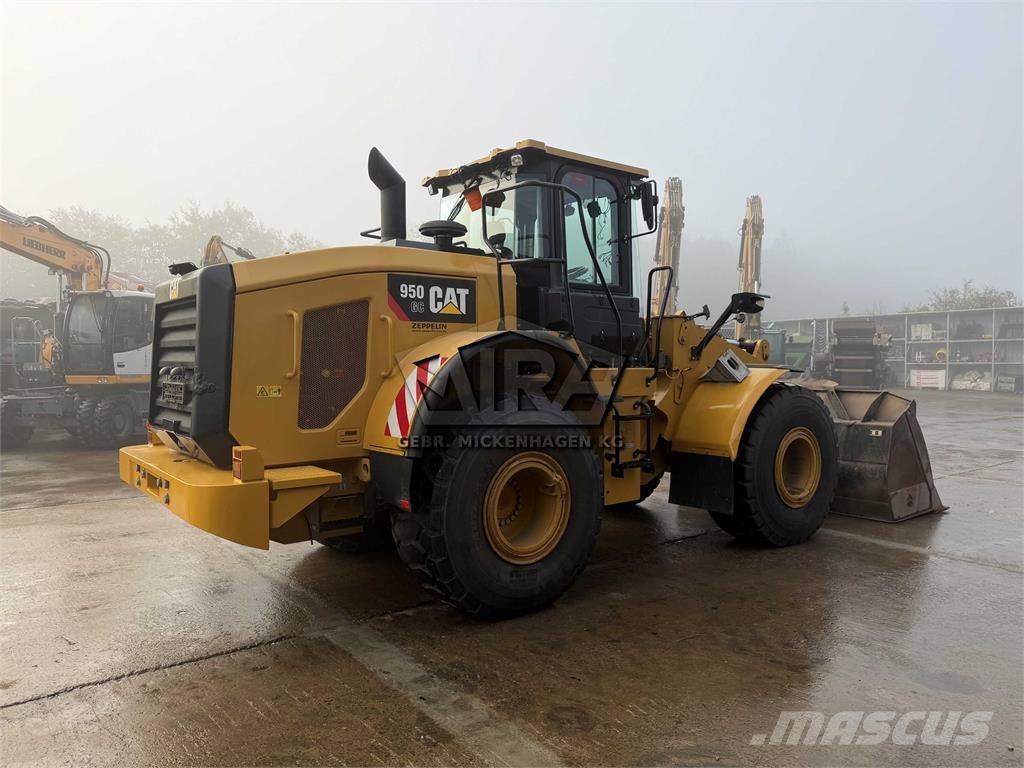 CAT 950GC Pale gommate