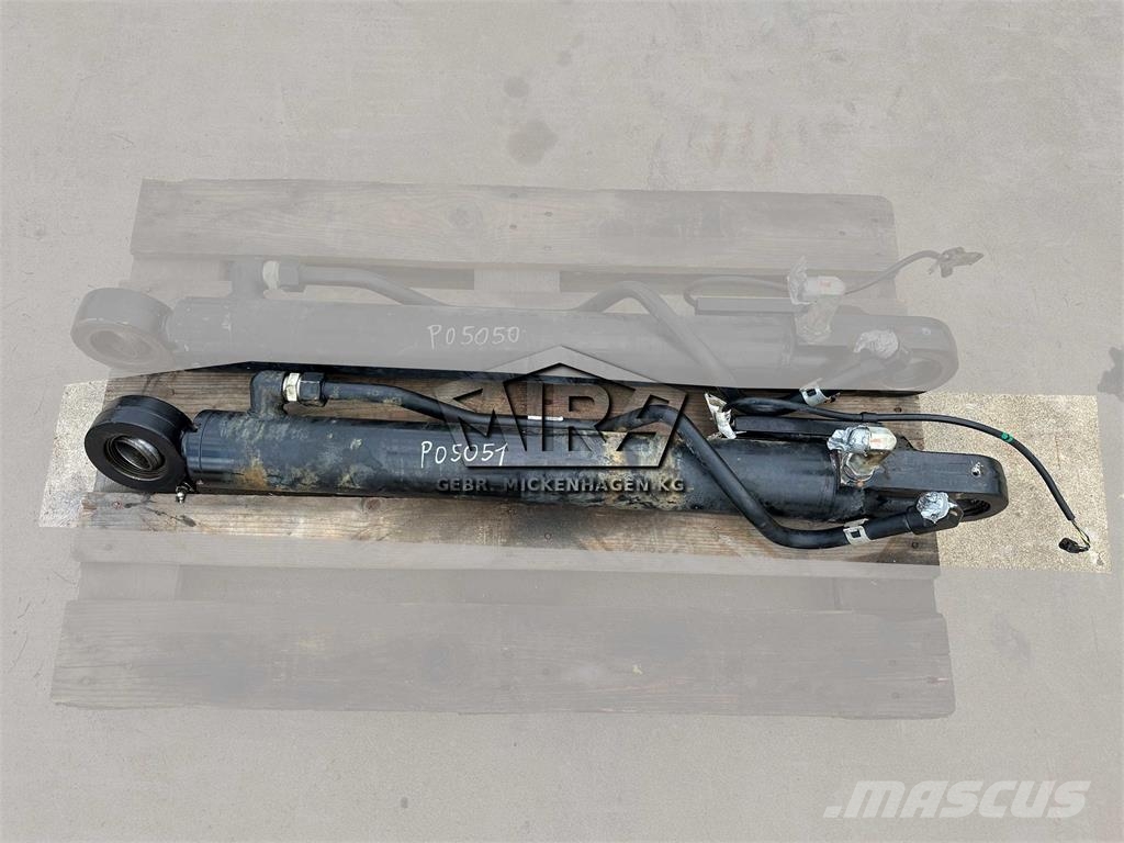 CAT 966 MXE / Lenkzylinder Hydraulika