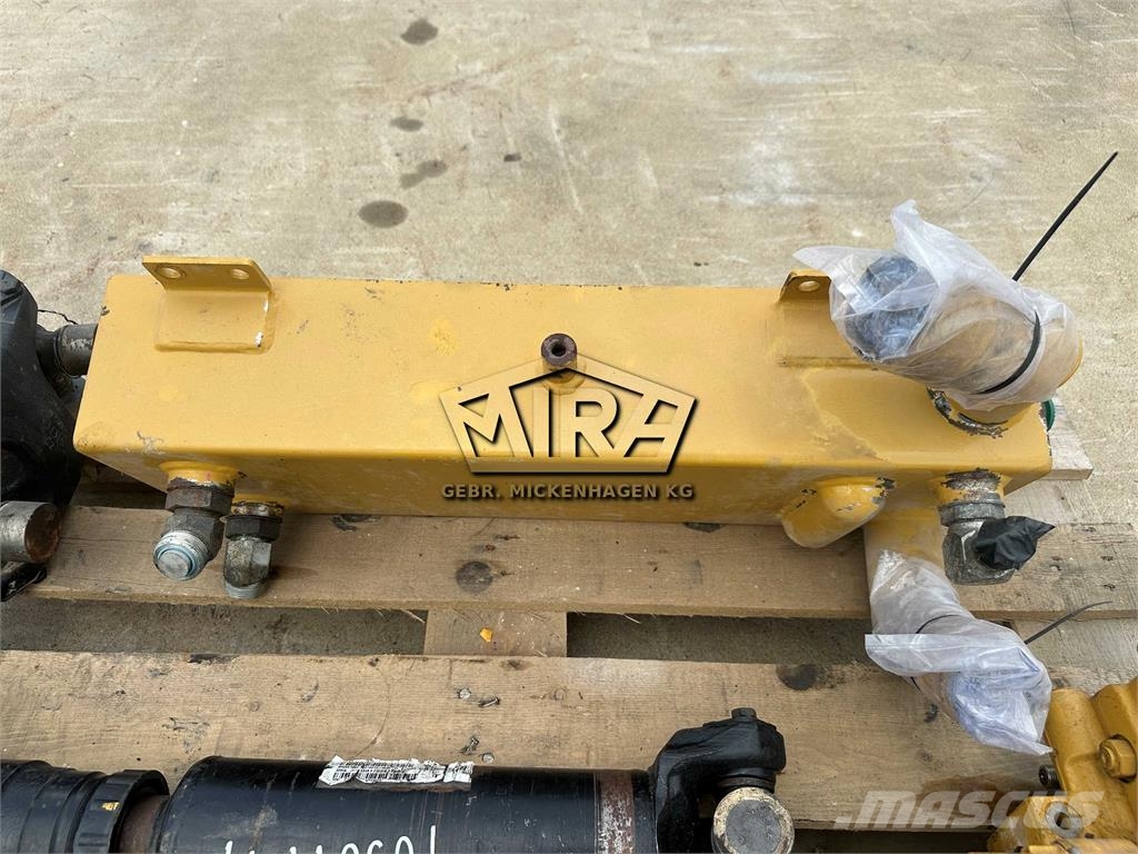 CAT 966 MXE / Ölkühler Motory