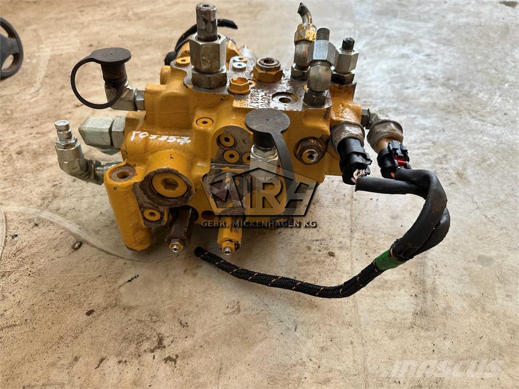 CAT 966 MXE / Steuerschieber Bremse Hydraulika
