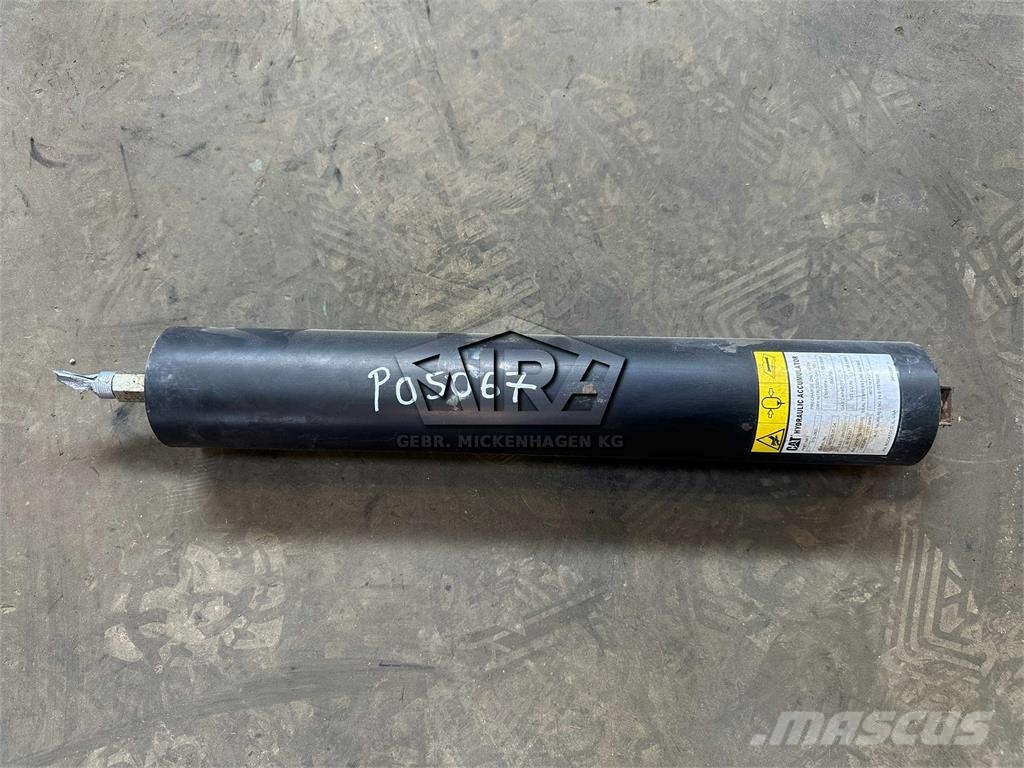 CAT 966 MXE / Stickstoffspeicher Hydraulika