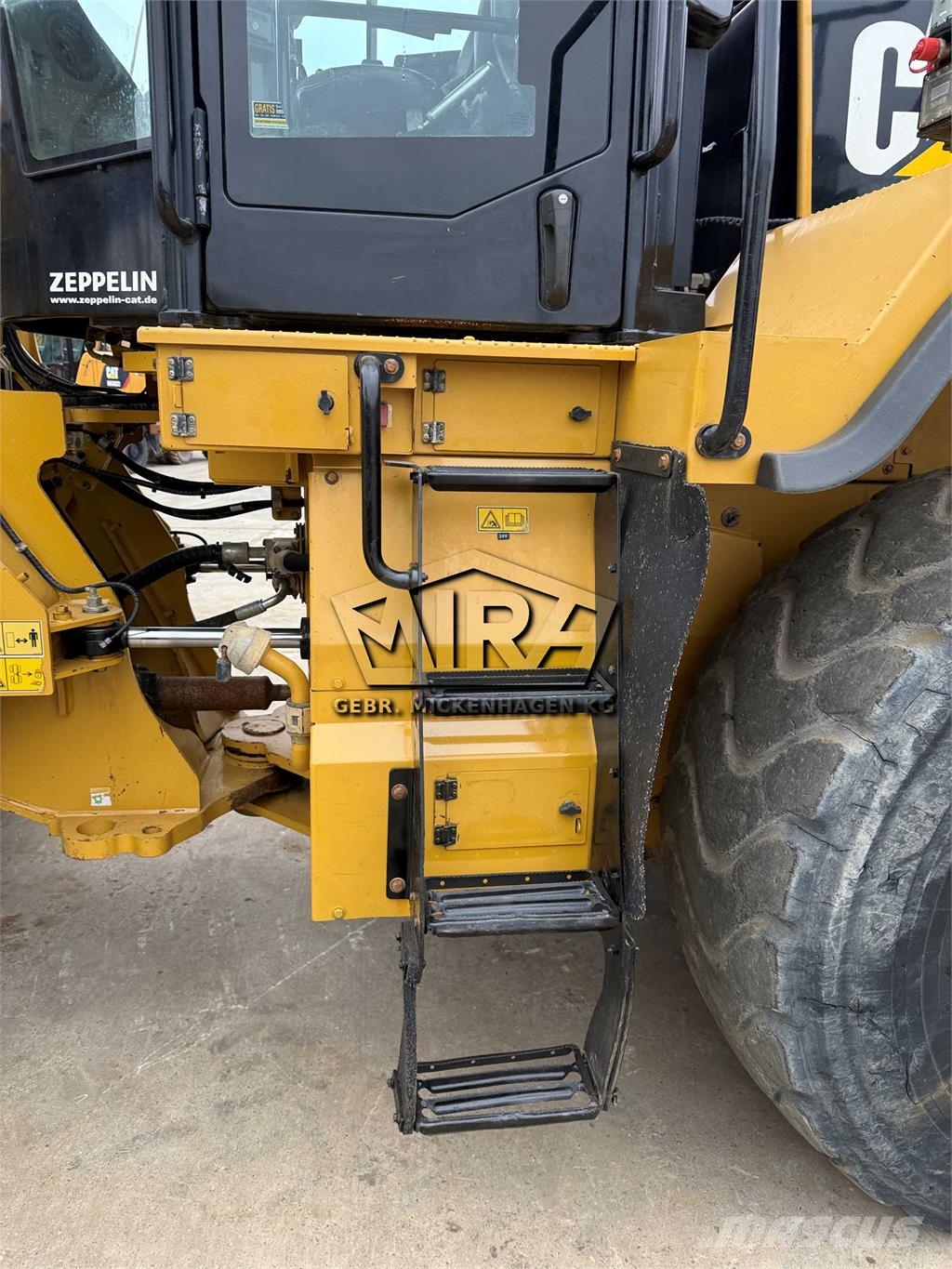 CAT 966M XE Ładowarki kołowe