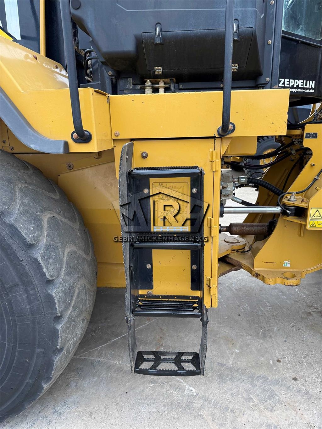 CAT 966M XE Ładowarki kołowe