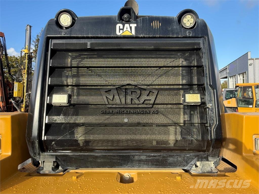 CAT 972M XE Rataslaadurid
