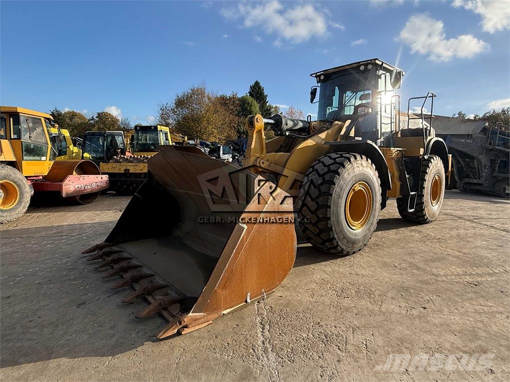 CAT 972M XE Rataslaadurid