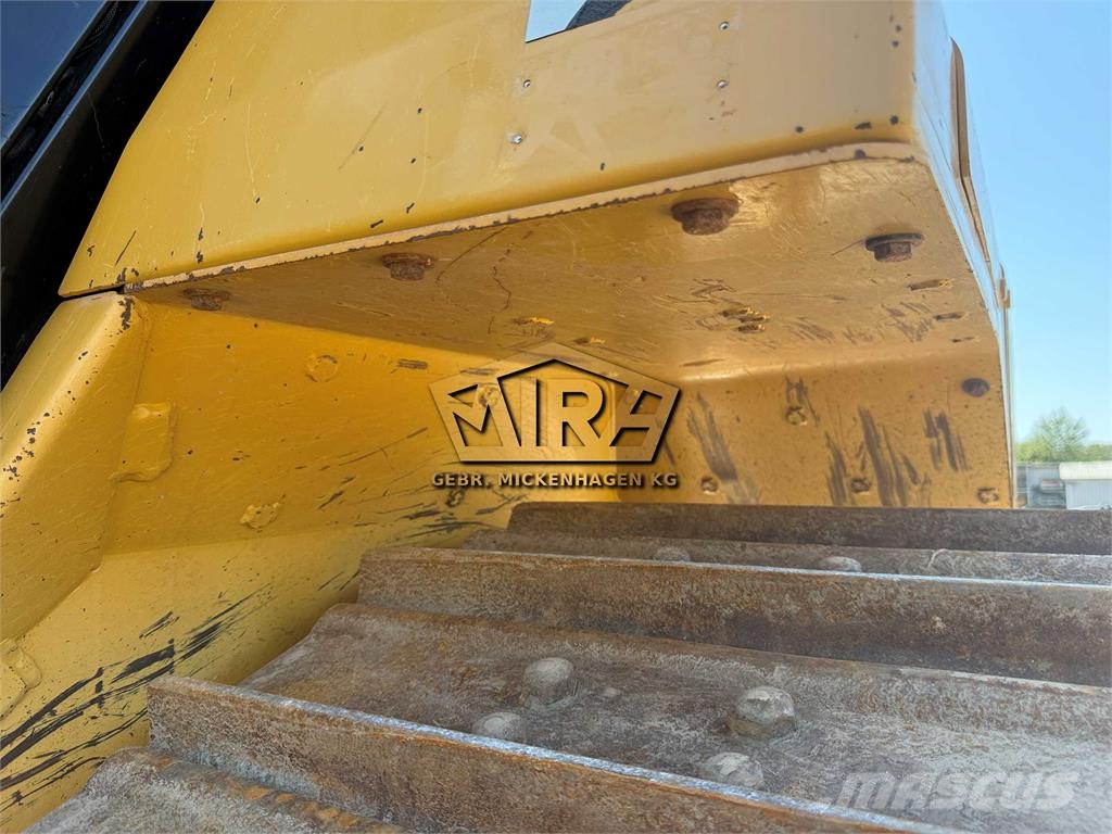 CAT D 6N XLP ! Ripper + GPS ! Buldozer sobre oruga
