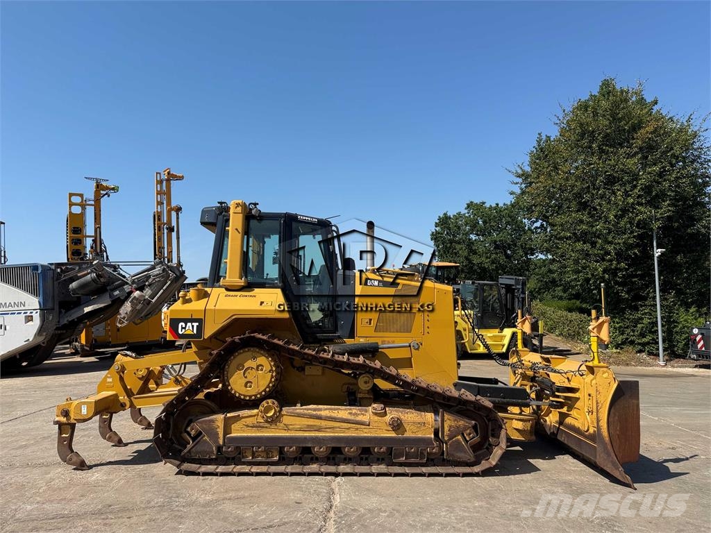 CAT D 6N XLP ! Ripper + GPS ! Buldozer sobre oruga