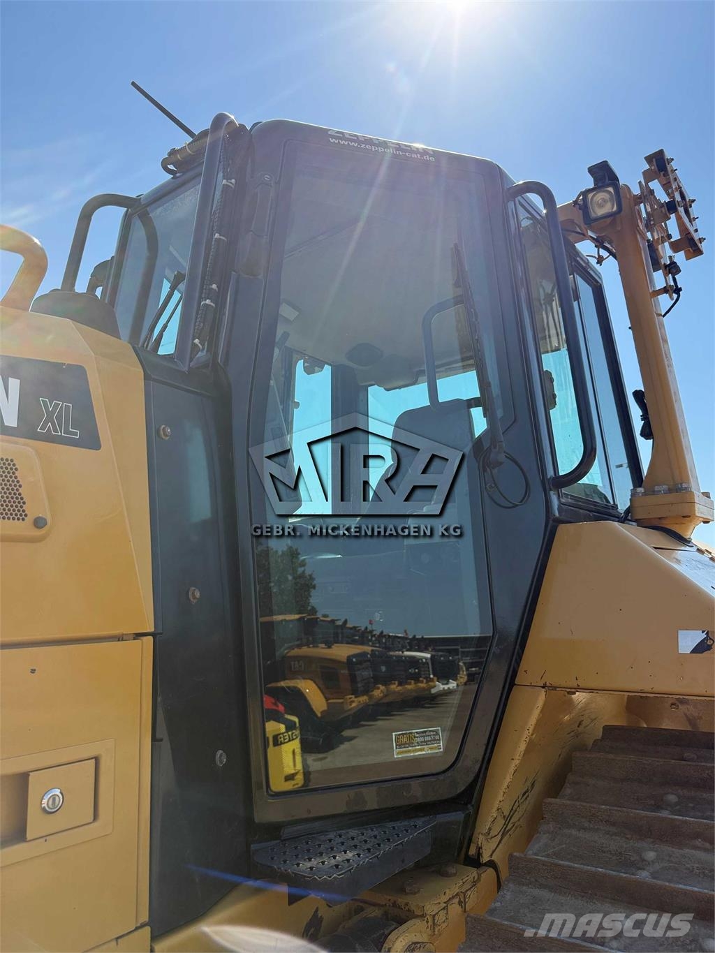 CAT D 6N XLP ! Ripper + GPS ! Buldozer sobre oruga